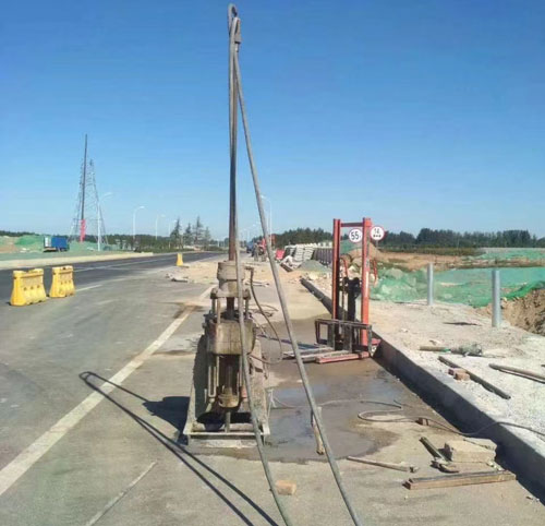 桥西公路高聚物注浆加固